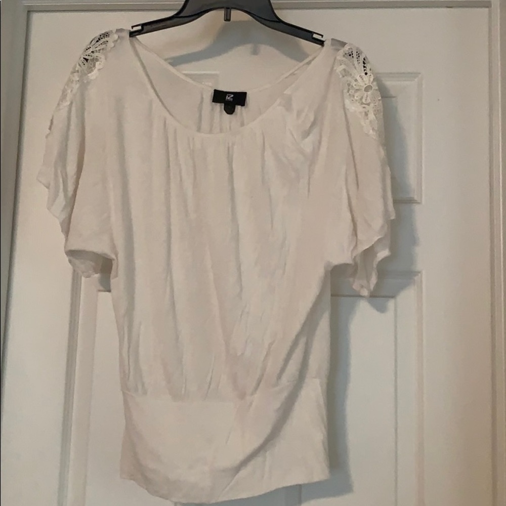 Lacy white top